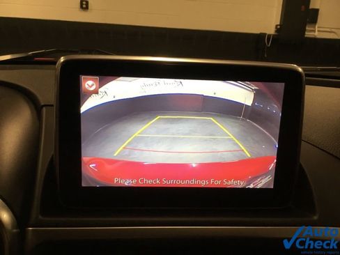 Used 2018 FIAT 124 Spider Classica w/ Technology Group image 51