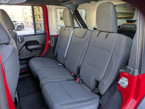 Used 2024 Jeep Wrangler Sport S image 24