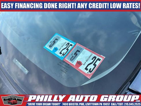 Used 2019 Toyota Corolla LE image 36