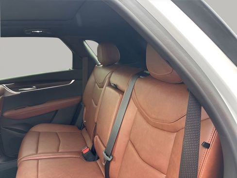 New 2026 Cadillac XT5 Premium Luxury w/ Driver Assist Package FWD image 21