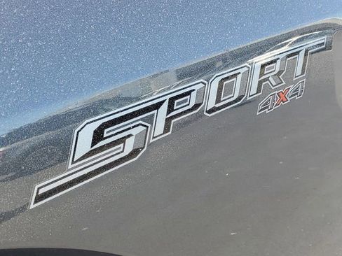 Used 2020 Ford F150 XLT w/ Equipment Group 302A Luxury AWD/4WD image 9