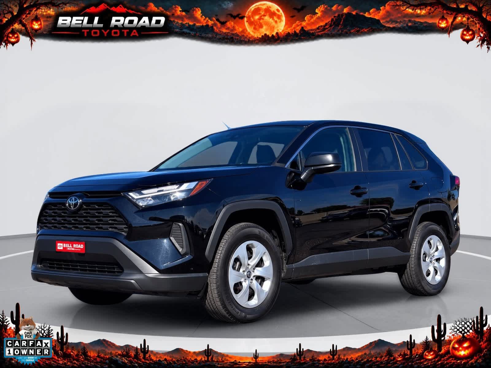 Used 2025 Toyota RAV4 LE AWD/4WD image 1