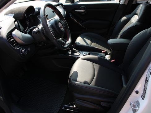 Used 2023 FIAT 500X Sport w/ Technology Group image 11
