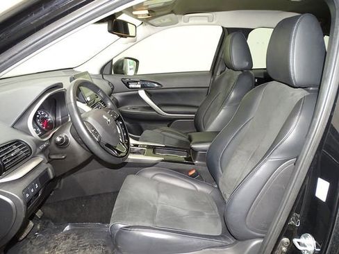 Used 2024 Mitsubishi Eclipse Cross SE image 11