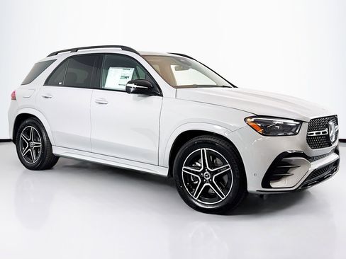 New 2025 Mercedes-Benz GLE 580 4MATIC image 3