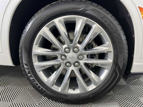 Used 2021 Cadillac XT6 Premium Luxury AWD/4WD image 22