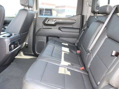 Used 2024 Chevrolet Silverado 1500 LTZ image 46