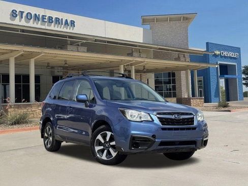 Used 2017 Subaru Forester 2.5i Premium w/ All-Weather Package image 2