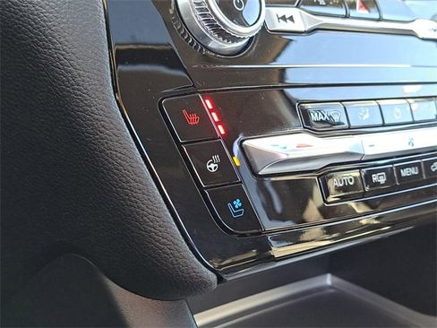 Used 2023 Ford Explorer Limited w/ Limited Technology Package image 16