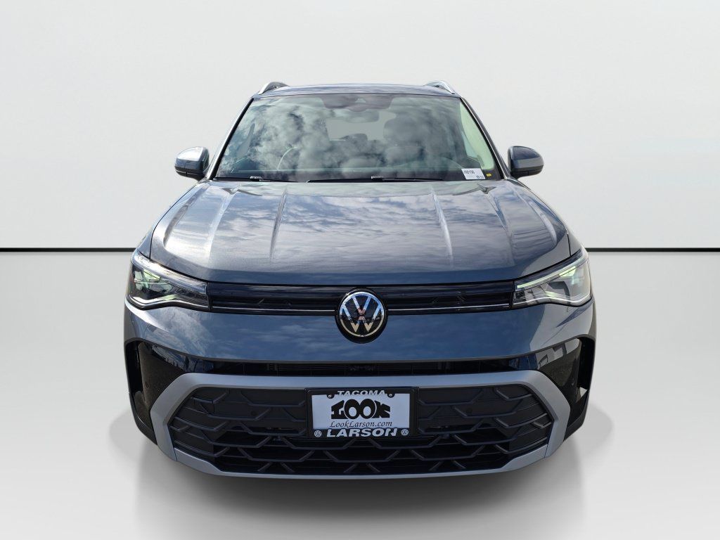 New 2026 Volkswagen Taos SE AWD/4WD image 8