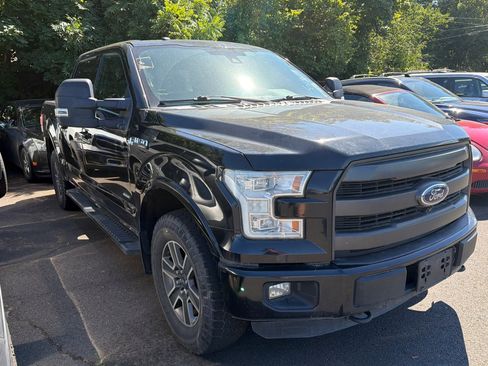 Used 2016 Ford F150 Lariat w/ Equipment Group 502A Luxury AWD/4WD image 2