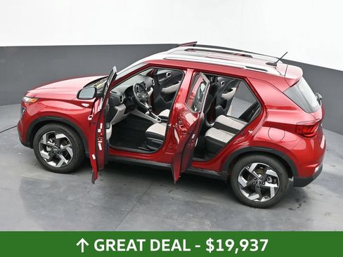 Used 2025 Hyundai Venue SEL FWD image 82