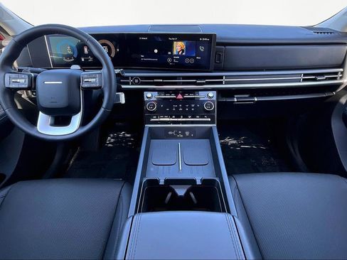 Used 2025 Hyundai Santa Fe XRT image 16