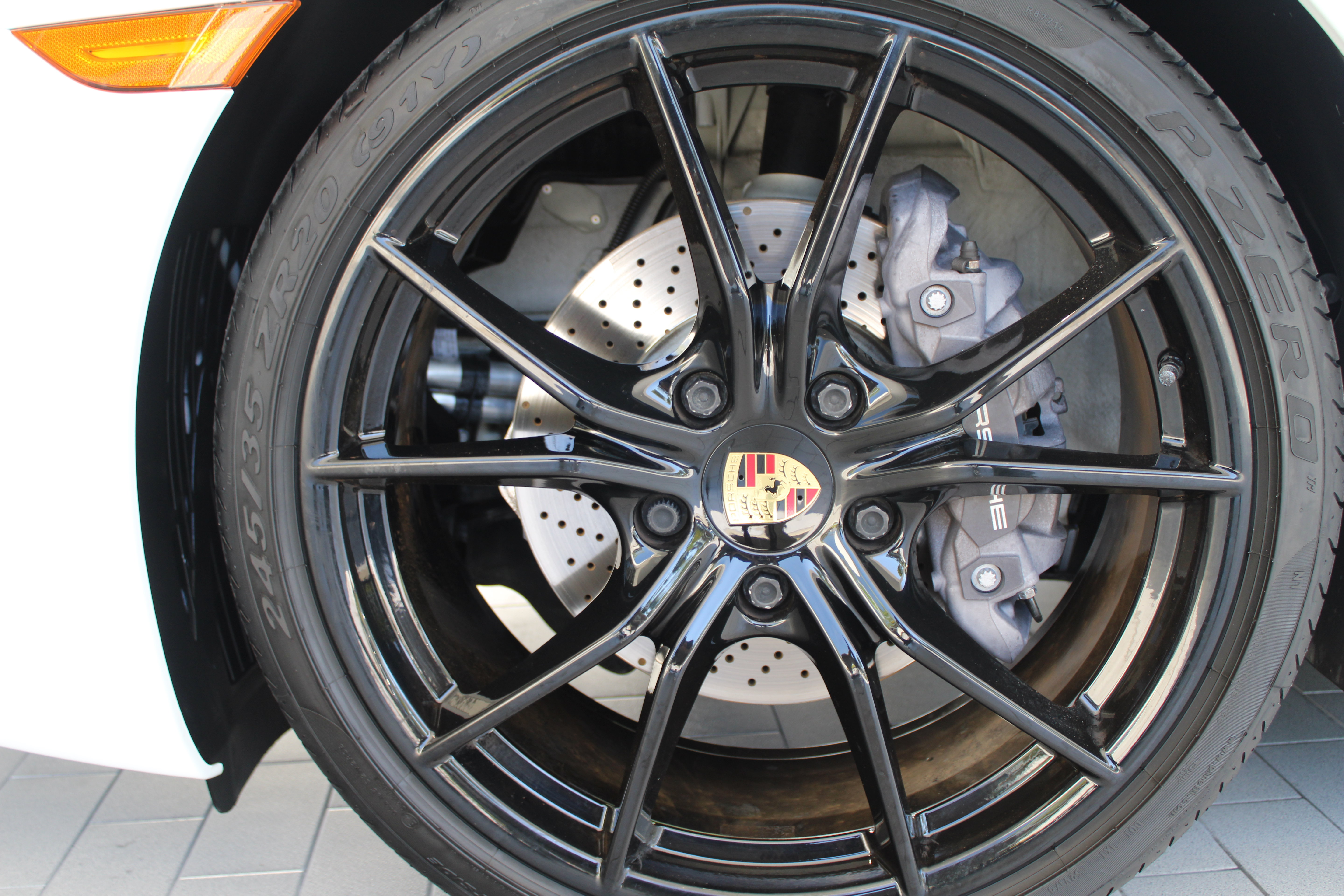Certified 2018 Porsche 911 Carrera RWD image 11