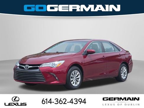Used 2016 Toyota Camry LE FWD image 3