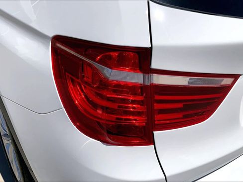 Used 2017 BMW X3 xDrive28i AWD/4WD image 27