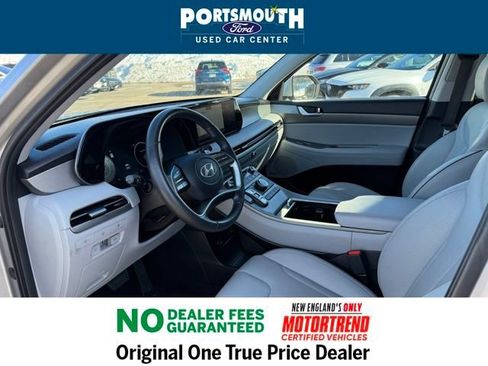 Used 2024 Hyundai Palisade SEL w/ Premium Package image 4