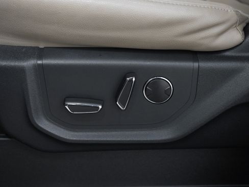 Used 2024 Ford Expedition Max Limited image 33