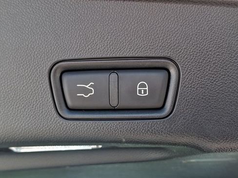 Used 2023 Maserati Grecale Modena AWD/4WD image 29