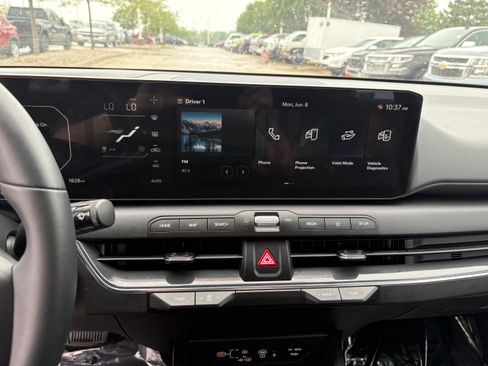 Used 2025 Kia K4 EX FWD image 19