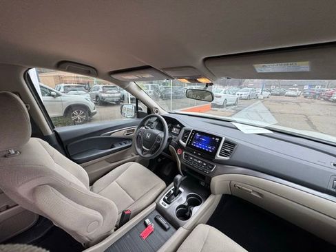 Used 2016 Honda Pilot EX image 25