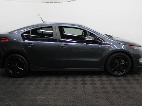 Used 2013 Chevrolet Volt w/ Comfort Package image 5
