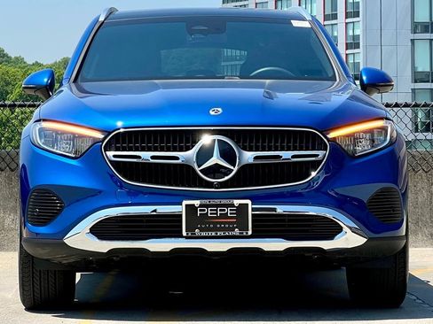 Certified 2026 Mercedes-Benz GLC 300 4MATIC image 3