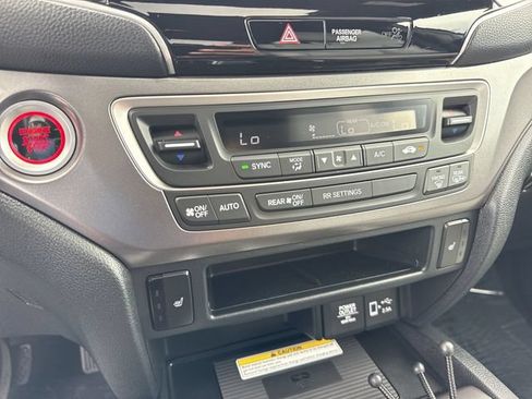 Used 2023 Honda Passport EX-L image 19
