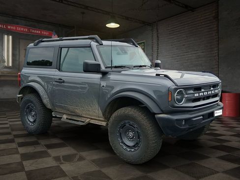 Used 2024 Ford Bronco Big Bend AWD/4WD image 2