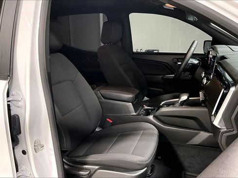 Used 2023 GMC Canyon Elevation w/ Trailering Package image 10