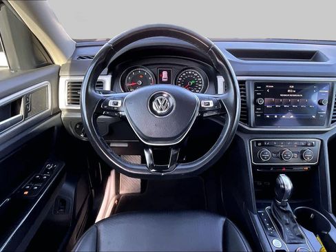 Used 2019 Volkswagen Atlas SE w/ Towing Package AWD/4WD image 6