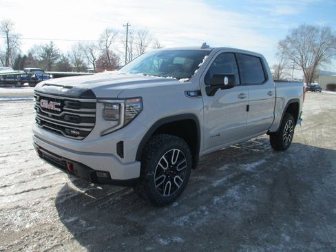 New 2026 GMC Sierra 1500 AT4 w/ AT4 Premium Package image 10