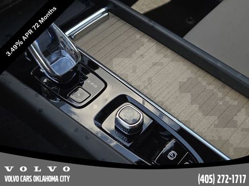 Used 2026 Volvo XC60 B5 Plus w/ Protection Package Premier image 22