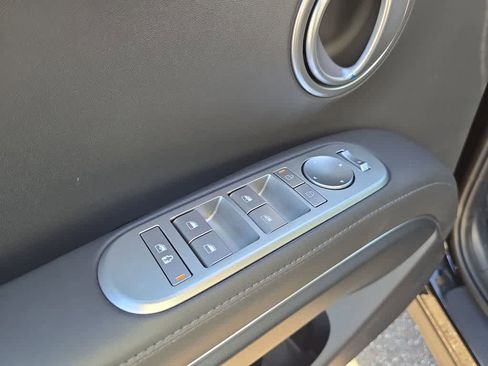 New 2026 Hyundai Palisade FWD Hybrid image 17