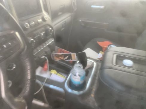 Used 2022 Chevrolet Silverado 1500 RST w/ Z71 Off-Road Package AWD/4WD image 9