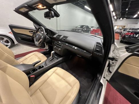 Used 2013 BMW 128i Convertible image 36