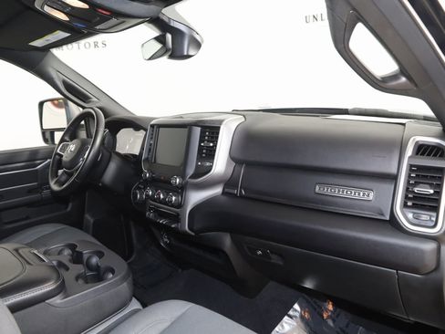 Used 2024 RAM 2500 Big Horn w/ Bed Utility Group image 39