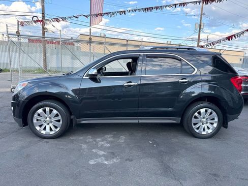 Used 2011 Chevrolet Equinox LTZ image 3