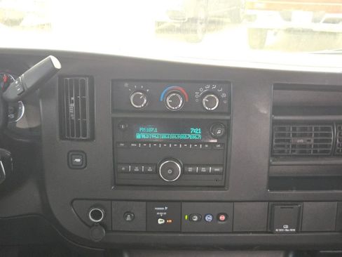 Used 2021 Chevrolet Express 2500 Extended w/ Driver Convenience Package RWD image 16