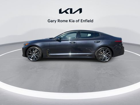 Used 2022 Kia Stinger GT-Line w/ Sun & Sound Package image 5