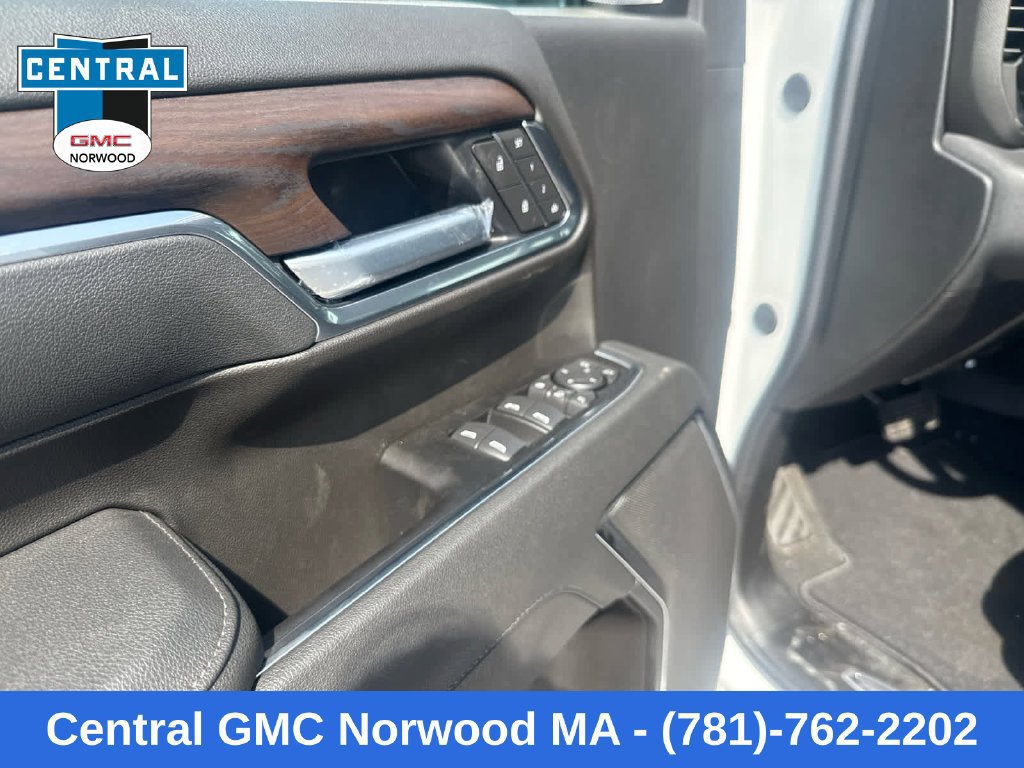 New 2026 GMC Sierra 2500 SLT AWD/4WD image 15