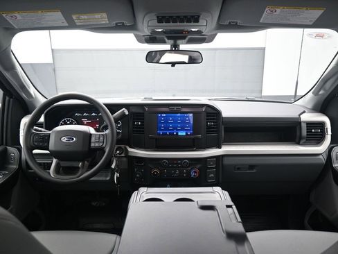 New 2026 Ford F250 XL w/ FX4 Off-Road Package image 21