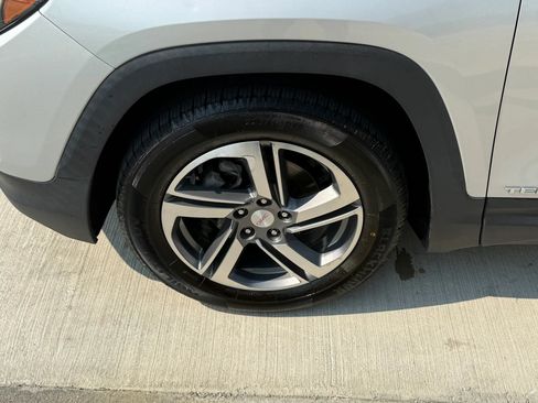 Used 2020 GMC Terrain SLT AWD/4WD image 43
