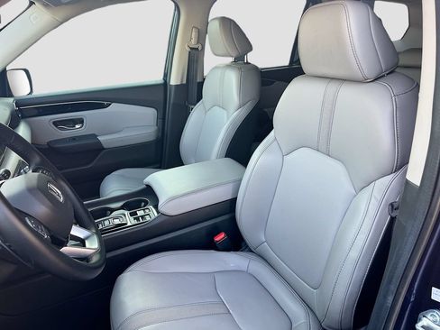 Used 2025 Honda Pilot EX-L image 21