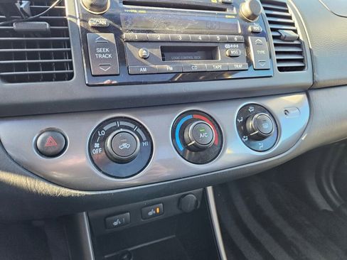 Used 2002 Toyota Camry XLE image 20