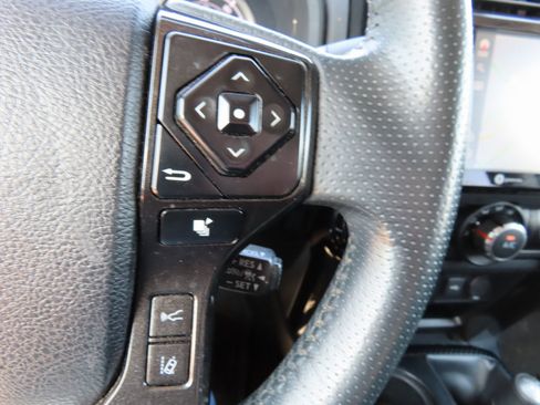 Used 2021 Toyota 4Runner Venture image 20