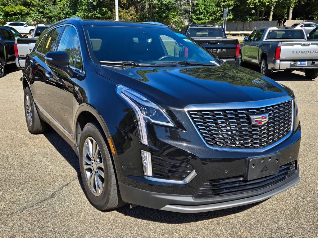 Used 2023 Cadillac XT5 Premium Luxury w/ Technology Package AWD/4WD image 8