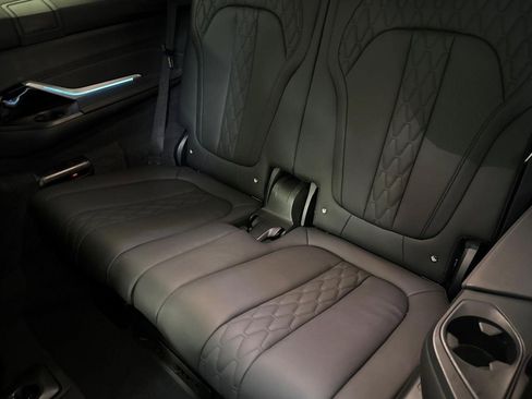 Used 2024 BMW X7 M60i w/ Executive Package AWD/4WD image 33