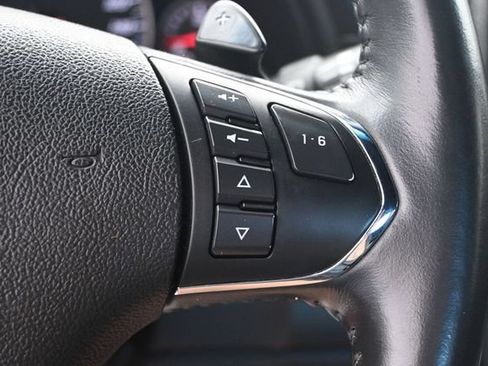 Used 2012 Chevrolet Corvette Coupe RWD image 18