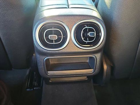 Certified 2025 Mercedes-Benz GLC 300 image 15